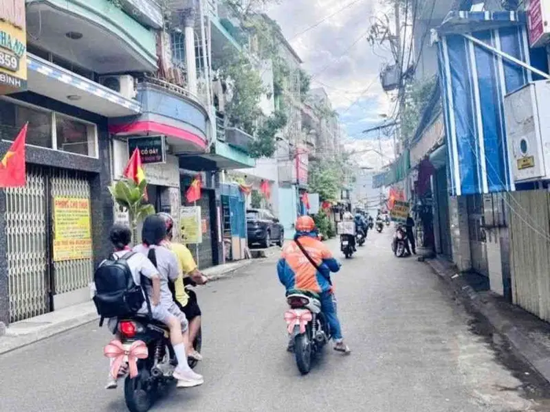 Chỉ 3.9 Tỏi, Nhà C4, 34m2, đường Lạc Long Quân, Tân Bình... Bán nhà riêng tại Tân Hòa, Hồ Chí Minh 01