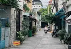 Bán nhà riêng 3 tầng tại trung tâm quận Tân Phú, diện tích rộng 270m2... Bán nhà riêng tại Tân Phú, Hồ Chí Minh 02