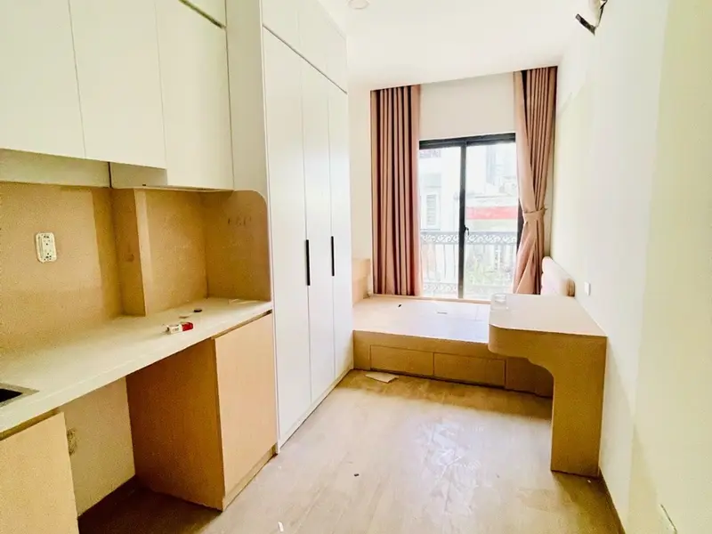 Bán tòa nhà 15 phòng, 6 tầng có thang máy tại khu vực phát triển... Bán nhà riêng tại Tân Sơn, Hồ Chí Minh 01
