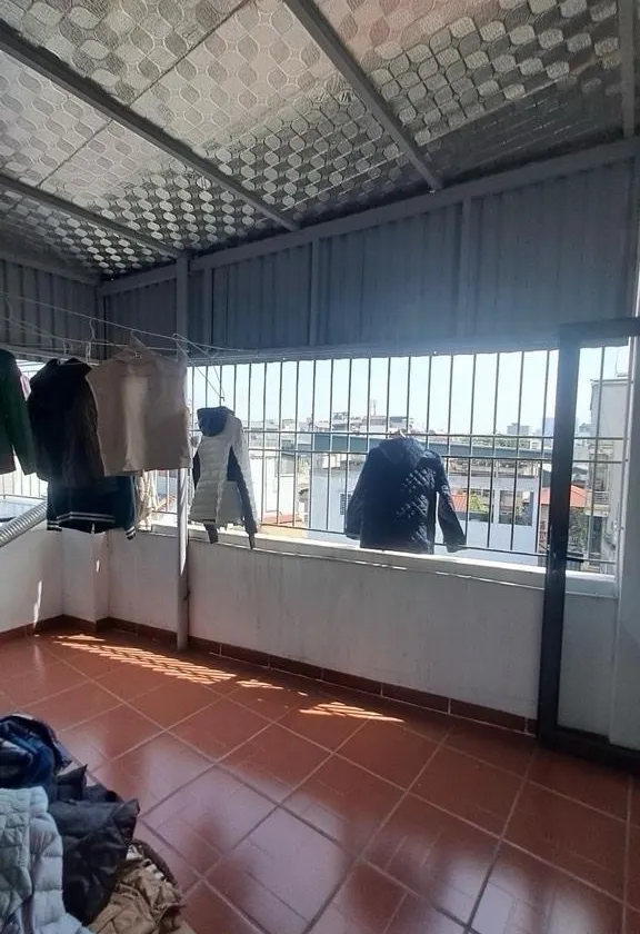 Bán nhà kinh doanh dòng tiền mặt ngõ Trích Sài ô tô qua nhà. Full nội thất cho thuê kín phòng... Bán nhà mặt phố tại Tây Hồ, Hà Nội 01
