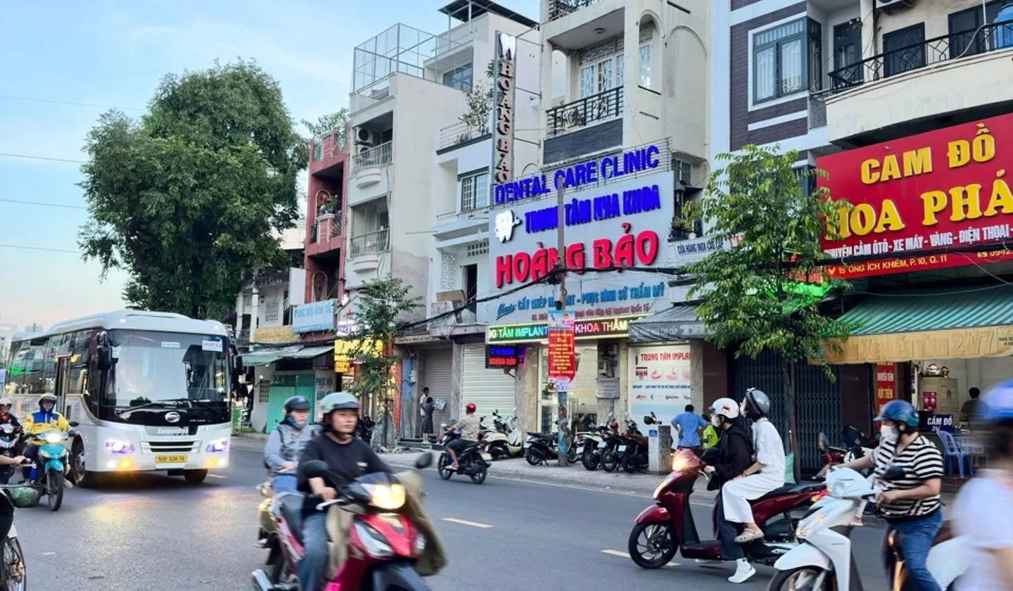 Nhà 3 Tầng Đúc BTCT, Gần Mặt Tiền Ông Ích Khiêm, Giá Tốt... Bán nhà riêng tại Hòa Bình, Hồ Chí Minh 01