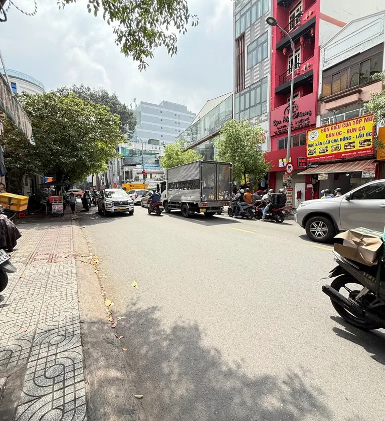 Nhà Mặt Phố Phường 11 Quận 10, Trung Tâm Kinh Doanh Đắc Địa... Bán nhà mặt phố tại Hòa Hưng, Hồ Chí Minh 01