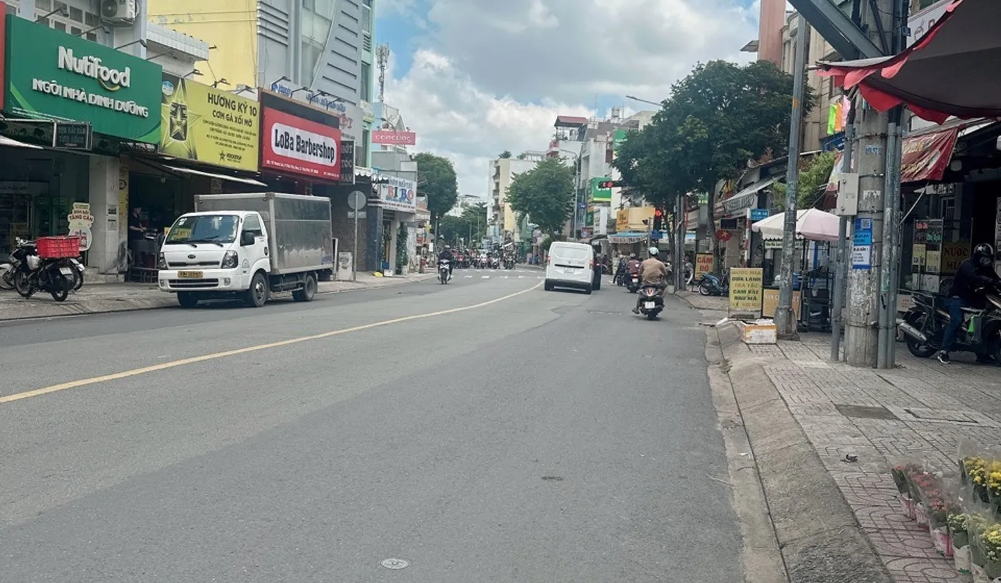 Bán nhà mặt phố phường Tân Thành, Tân Phú, 3 tầng, 6 phòng ngủ... Bán nhà mặt phố tại Phú Thọ Hòa, Hồ Chí Minh 01
