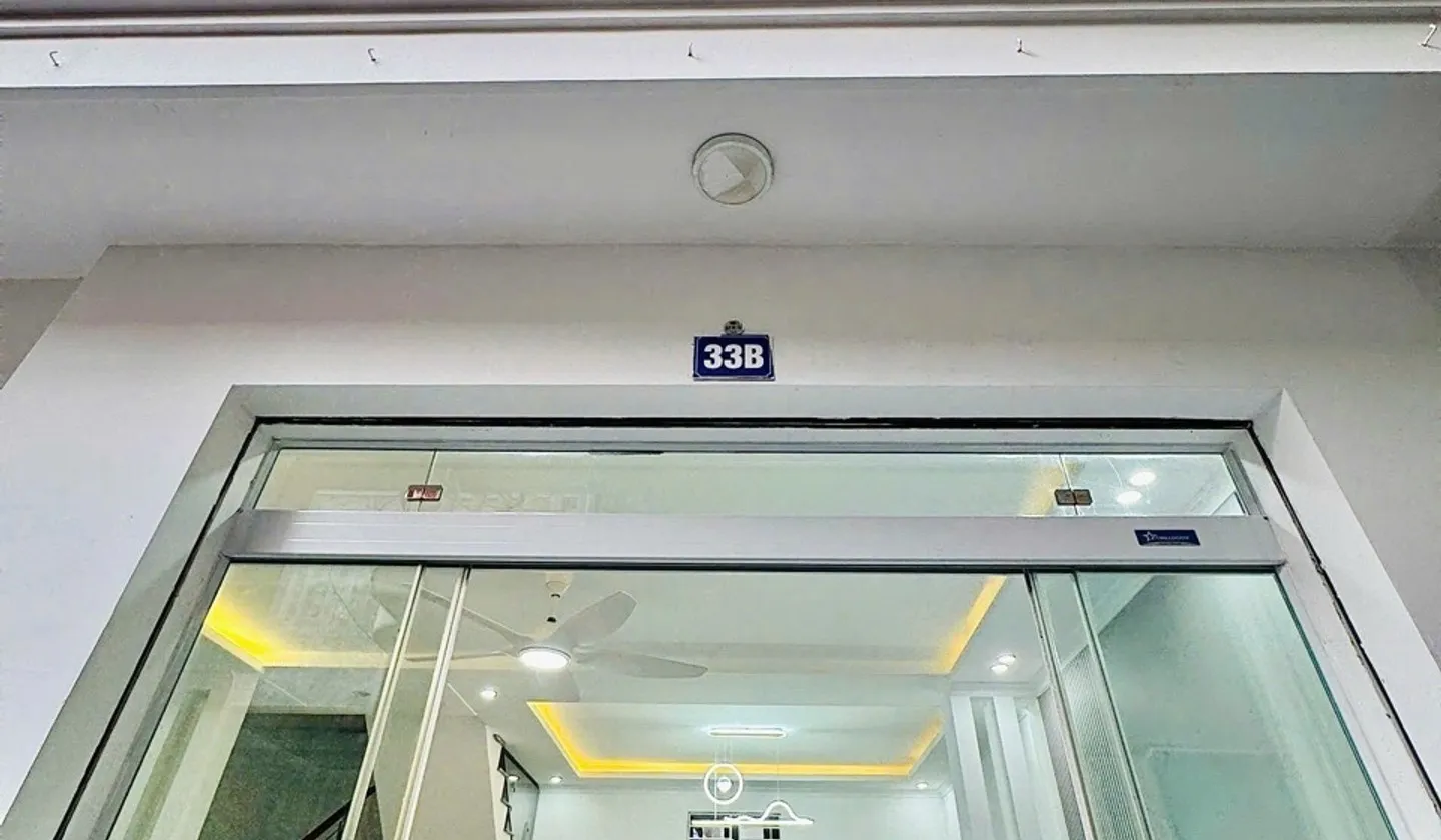 Nhà 4 Tầng Trung Tâm Chợ Cột Đèn – Ngõ Rộng Ô Tô Gần Bên, Full Nội Thất Đẹp Lung Linh... Bán nhà riêng tại Lê Chân, Hải Phòng 01