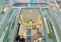KẾ NƠ TRANG LONG - TRƯỚC NHÀ 3M - FULL NỘI THẤT SANG XỊN - NHỈNH 5 T.Ỷ.... Bán nhà riêng tại Bình Thạnh, Hồ Chí Minh 01