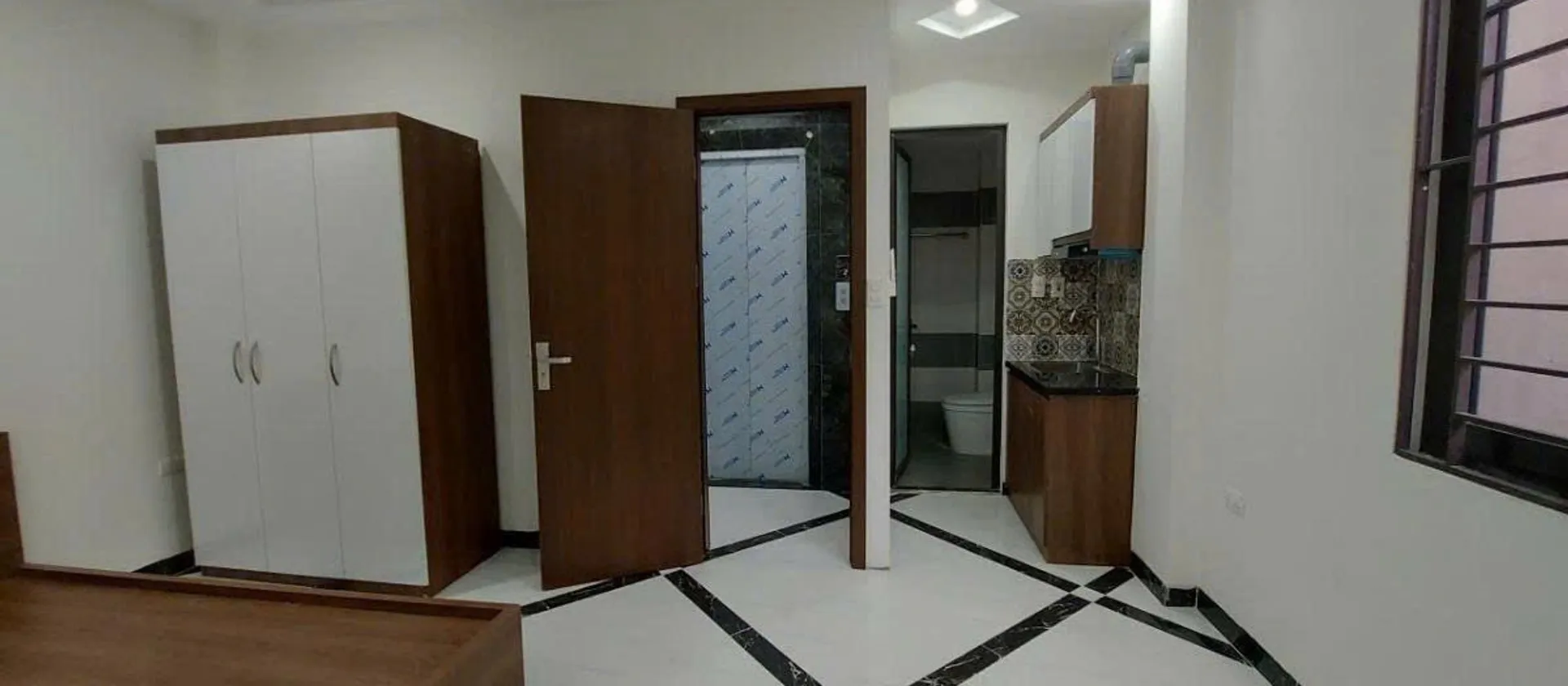 Bán nhà riêng 7 tầng tại Định Công Thượng, lô góc mặt ngõ kinh doanh, ô tô đỗ cửa... Bán nhà riêng tại Định Công, Hà Nội 01