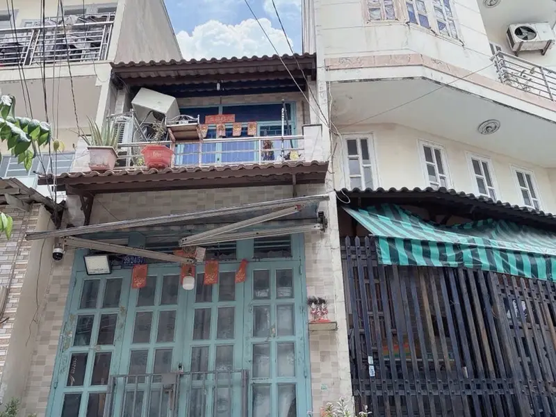 - Vị trí đẹp - đường rộng 5m thông, khu vip Lê Văn Quới và các quận trung tâm.... Bán nhà riêng tại Bình Hưng Hòa, Hồ Chí Minh 01