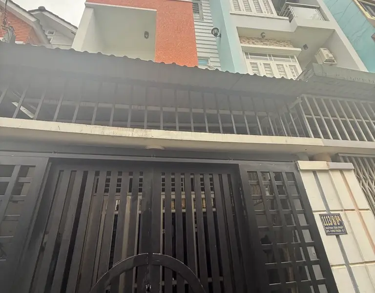 Cơ hội hiếm có sở hữu nhà 3 tầng ngay Phú Thuận với giá tốt... Bán nhà riêng tại Phú Thuận, Hồ Chí Minh 01