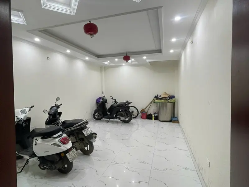 BA ĐÌNH -MẶT PHỐ - VỈA HÈ - KINH DOANH - MẶT TIỀN RỘNG - Ở VÀ CHO THUÊ DÒNG TIỀN SẴN... Bán nhà mặt phố tại Ba Đình, Hà Nội 01