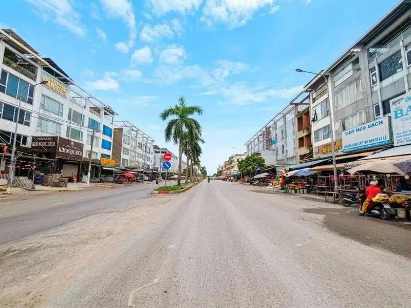 Cơ Hội Sở Hữu Nhà Mặt Phố KDC Chợ Bình Điền Với Giá Tốt Nhất... Bán nhà mặt phố tại Bình Đông, Hồ Chí Minh 01