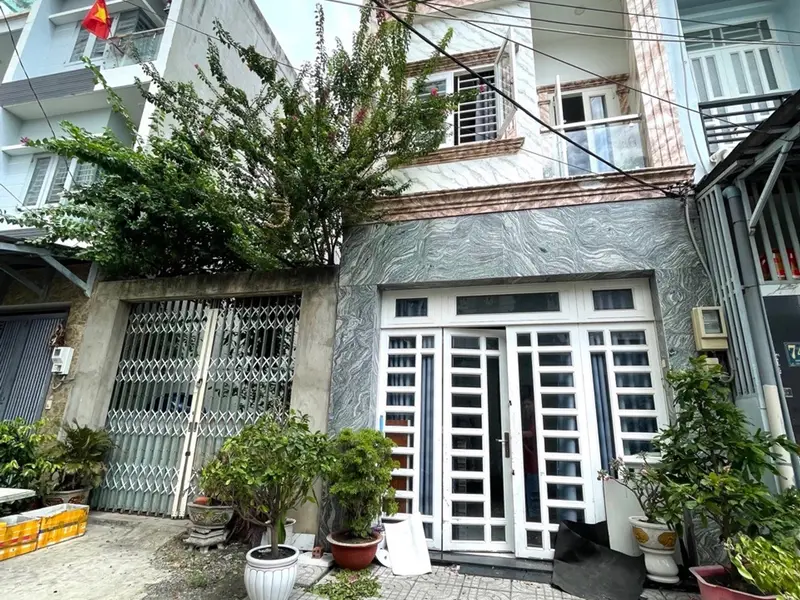 🏡 NHÀ ĐẸP ĐÔNG HƯNG THUẬN 05 – HẺM XE HƠI – XE HƠI NGỦ TRONG NHÀ – 51M² – 3 TẦNG – 5.4 TỶ... Bán nhà riêng tại Đông Hưng Thuận, Hồ Chí Minh 01