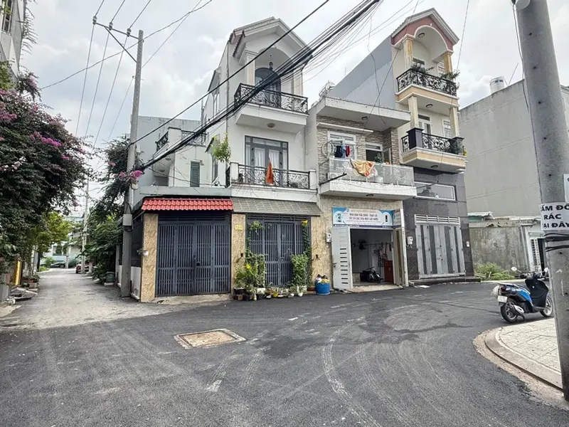 🚗 NHÀ MỚI 3 TẦNG – HẺM XE HƠI – GẦN CHỢ THẠNH XUÂN – CHỈ 5,25 TỶ
📍 Đường Thạnh Xuân 24,... Bán nhà riêng tại Thới An, Hồ Chí Minh 01