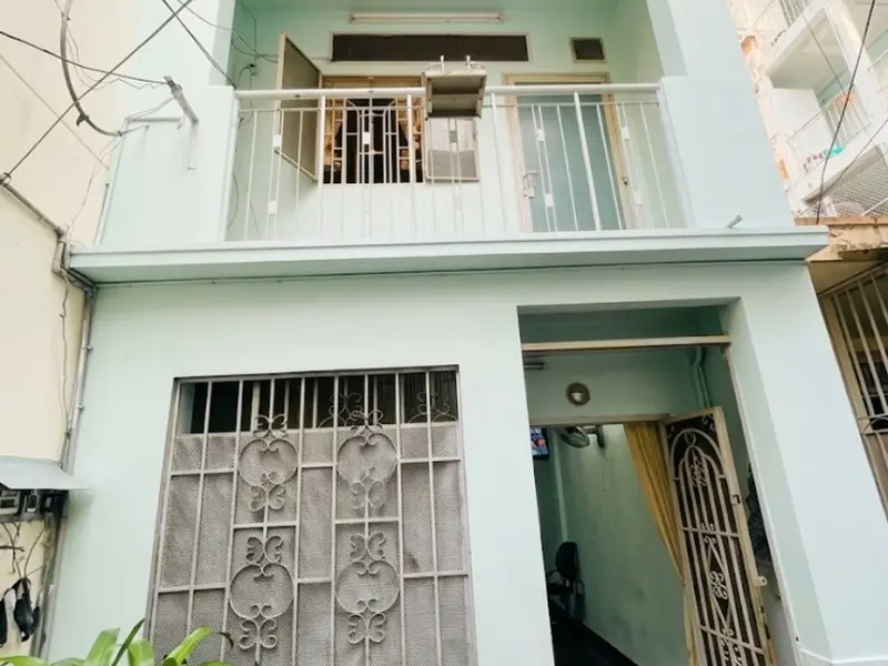 Nhà 2 tầng 25m2 hướng Bắc tại Phường Phú Nhuận giá 5 tỷ... Bán nhà riêng tại Phú Nhuận, Hồ Chí Minh 01