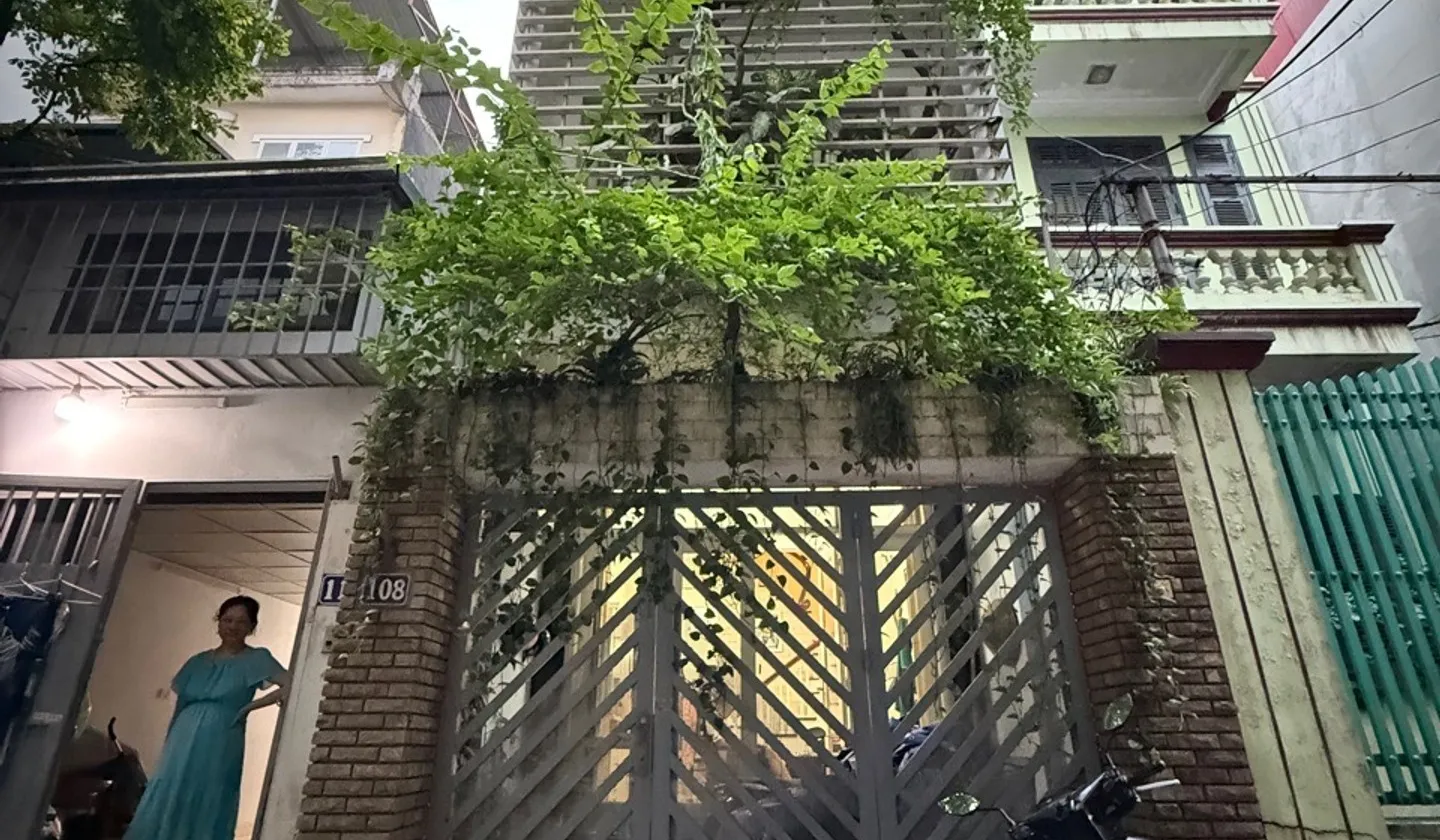 Bán nhà riêng 4 tầng tại quận Hoàng Mai, thiết kế thoáng, vị trí ô tô đỗ cửa... Bán nhà riêng tại Tương Mai, Hà Nội 01