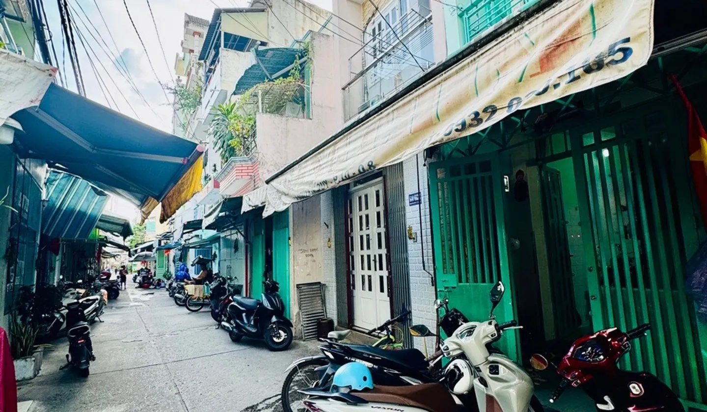 Nhỉnh 5Đ-MT Nguyễn Duy 5 tầng BTCT-40m2-SHR... Bán nhà riêng tại Chánh Hưng, Hồ Chí Minh 01