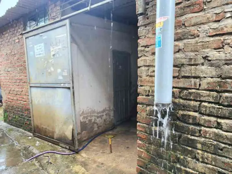 Chủ cần tiền bán gấp 90m2 -- một nhà oto tránh-- dòng tiền ổn định -- giá 13 tỉ... Bán nhà riêng tại Tây Tựu, Hà Nội 01