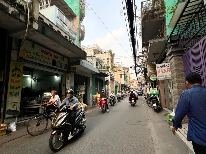 Bán nhà mặt phố 3 tầng tại Tân Bình giá 16.5 tỷ... Bán nhà mặt phố tại Bảy Hiền, Hồ Chí Minh 01
