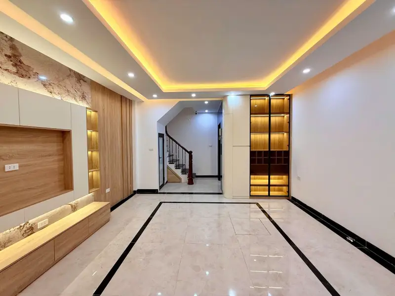 Trương Định - Tân Mai
DT 55M x 6 Tầng Thang Máy Giá 10 Tỷ
Ô Tô Qua Nhà, Ngõ Thông Kinh Doanh.... Bán nhà riêng tại Phương Liệt, Hà Nội 01