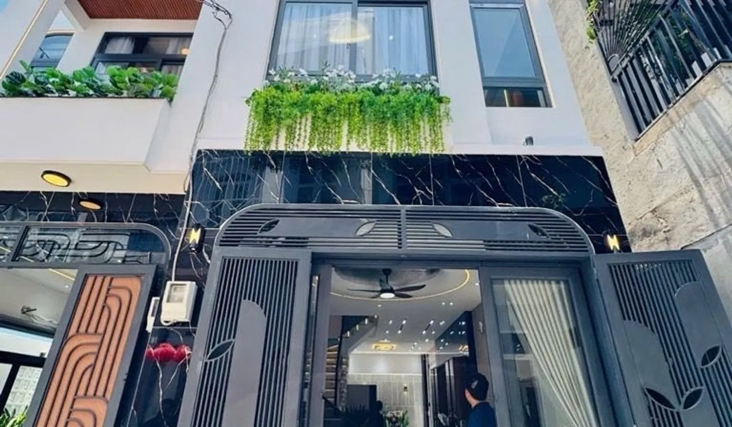 NHÀ XÂY MỚI 4 TẦNG 56M2 NGUYỄN VĂN NGHI -P. HẠNH THÔNG -GÒ VẤP - 7TY98 TL... Bán nhà riêng tại Hạnh Thông, Hồ Chí Minh 01