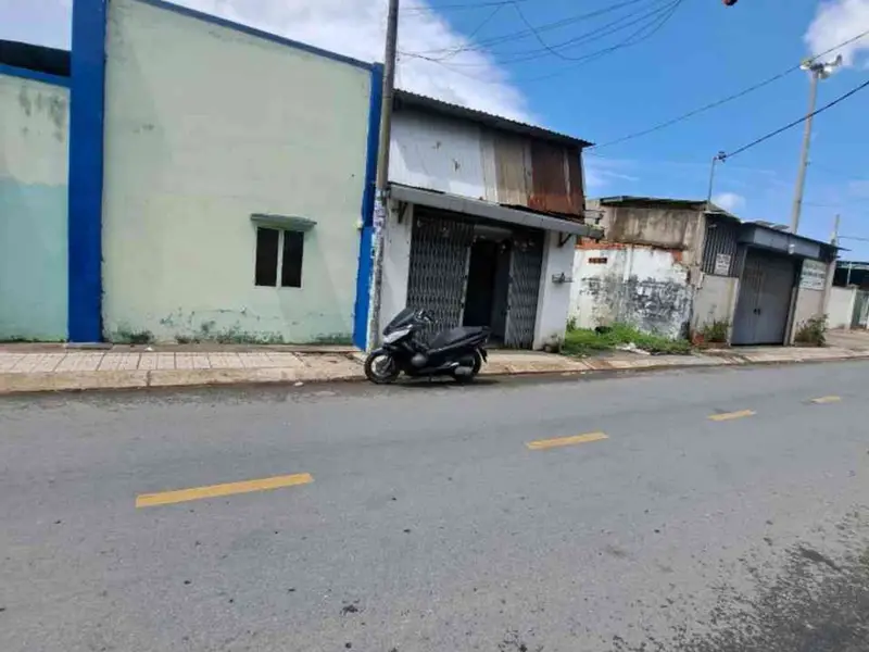 Nhà mặt phố 81,7m² mặt tiền rộng đường nhựa, giá 2,5 tỷ... Bán nhà mặt phố tại Xuân Thới Sơn, Hồ Chí Minh 01