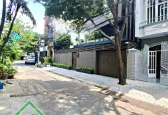 HẺM Ô TÔ TRÁNH 6M – VÀI CĂN RA MẶT TIỀN – NHÀ 2 TẦNG ĐÚC BTCT – 4 PN – SỔ VUÔNG VỨC - 85M² (4 x 21)... Bán nhà riêng tại Phú Thọ Hòa, Hồ Chí Minh 01