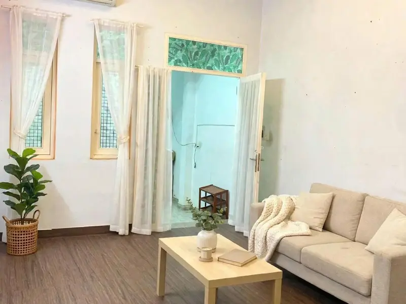 Nhà 3 tầng - 95m2 - Nhỉnh 10T - Hẻm ô tô - Ngang 4m - Sổ vuông đẹp... Bán nhà riêng tại Xóm Chiếu, Hồ Chí Minh 01