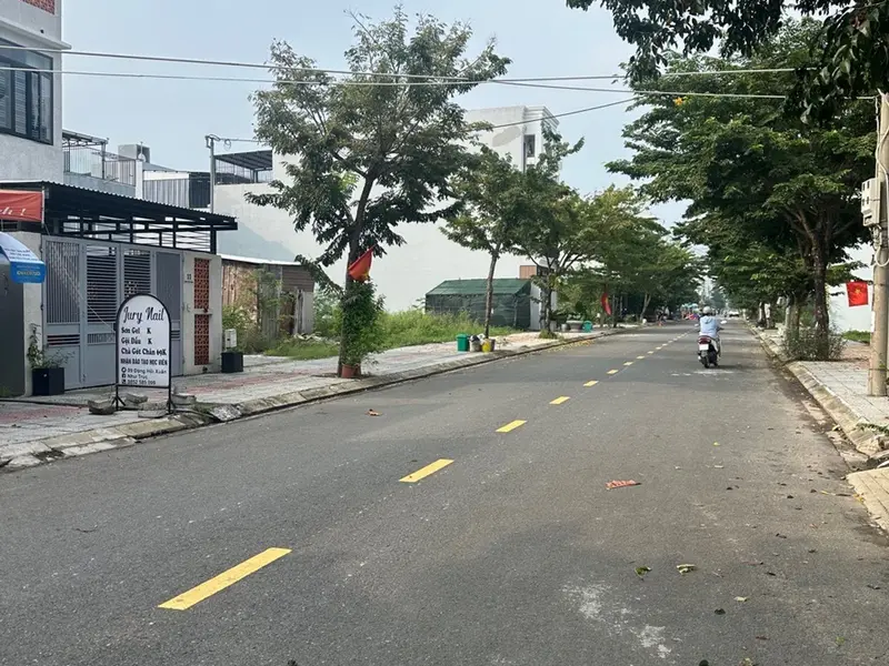 Cơ hội hiếm có sở hữu đất Đặng Hồi Xuân, Ngũ Hành Sơn, Đà Nẵng, giá cực tốt chỉ 6 tỷ... Bán đất tại Ngũ Hành Sơn, Đà Nẵng 01