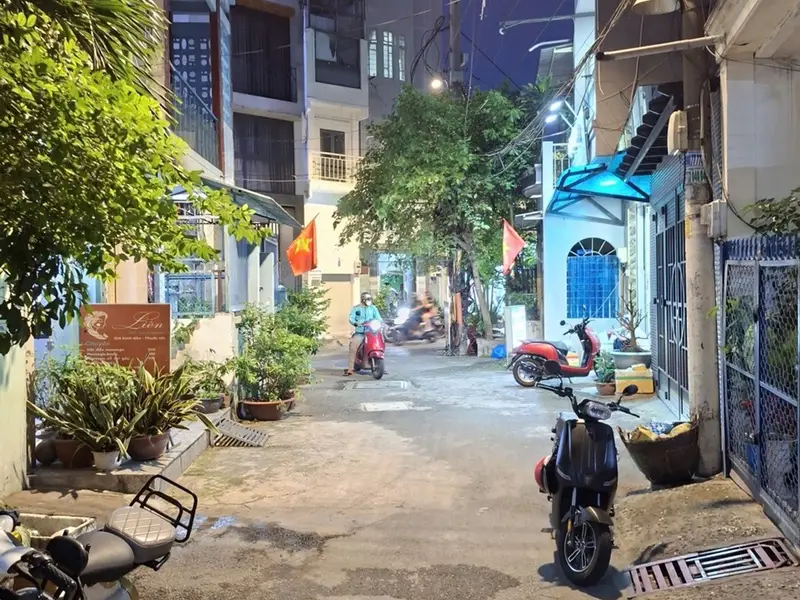 Bán nhà 3 tầng mới xây, 23m2, Tân Bình, gần sân bay... Bán nhà riêng tại Tân Hòa, Hồ Chí Minh 01