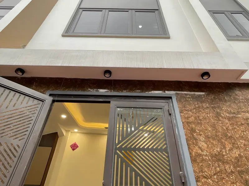Nhà 5 tầng lô góc, nội thất cao cấp, gần chợ Đồng Dinh, Quận Long Biên... Bán nhà riêng tại Long Biên, Hà Nội 01