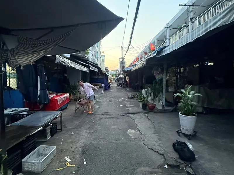 Nhà 2 tầng 79m2 gần chợ Hoàng Ngọc Phách giá 6.45 tỷ... Bán nhà riêng tại Phú Thọ Hòa, Hồ Chí Minh 01