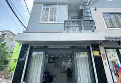 Nhà mới chính chủ , diện tích ngang gần 5m dài hơn 12m , chỉ 4t.y hơn , nhà đang cho thuê 8tr/thang... Bán nhà riêng tại Bình Trị Đông, Hồ Chí Minh 01