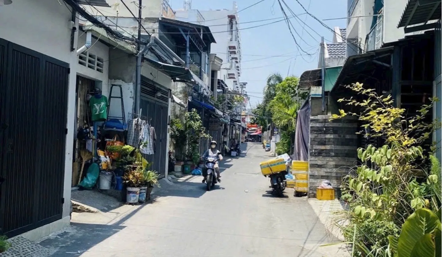Nhà 2 Mặt Tiền Xe Hơi Tiện Vừa Ở & KD Ngay Phạm Văn Chiêu 4 Tầng - 8,2T... Bán nhà riêng tại An Hội Tây, Hồ Chí Minh 01