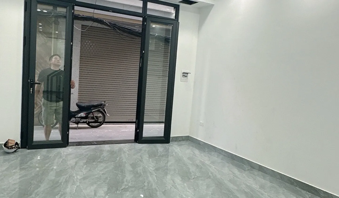 Nhà riêng 4 tầng mặt ngõ thông khu vực chợ Hàng, thuận tiện kinh doanh, nhiều tiện ích... Bán nhà riêng tại Lê Chân, Hải Phòng 01