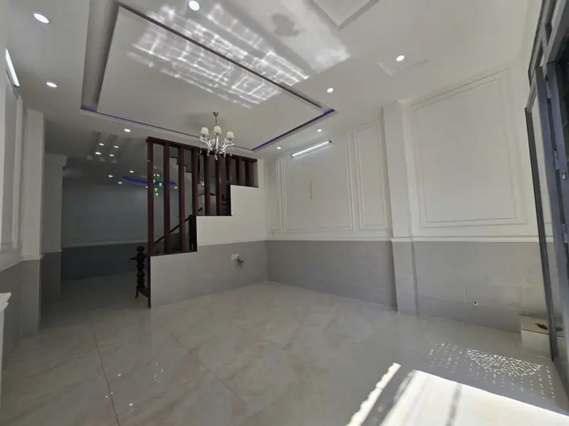 Sát mặt tiền lộ chính, 4 tầng tuyệt đẹp, chỉ hơn 7ty... Bán nhà riêng tại Tân Tạo, Hồ Chí Minh 01