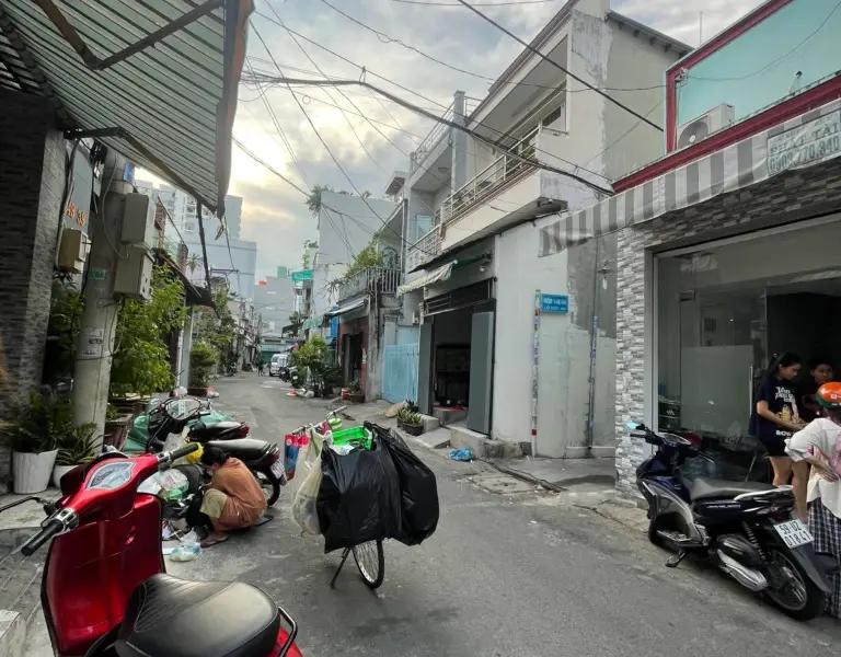 Bán nhà mặt phố 3 tầng 180m2 tại Tân Phú, giá 12.8 tỷ... Bán nhà mặt phố tại Phú Thạnh, Hồ Chí Minh 01