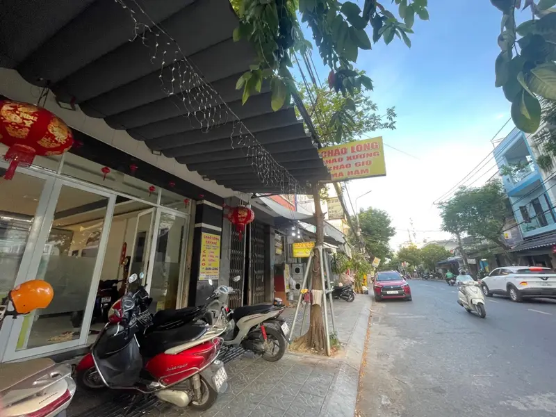 Cơ hội sở hữu nhà mặt phố hiếm tại Thanh Khê, Đà Nẵng với giá tốt... Bán nhà mặt phố tại Thanh Khê, Đà Nẵng 01