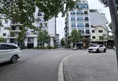 Bán đất 98.6m2 gần công viên tại Gia Thượng với giá tốt. Giá nào cũng bán!... Bán đất tại Bồ Đề, Hà Nội 01