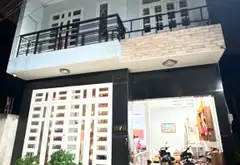 HẺM XE TẢI THÔNG • NGANG 6.7M • 106M² • CHỈ 6.X TỶ
📞 0979767487 – Gọi Thắng xem nhà 🏡 Thạnh Xuân,... Bán owner_side tại Thới An, Hồ Chí Minh 08