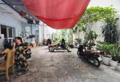 Nhà mặt phố vị trí đắc địa tại quận Liên Chiểu, với diện tích rộng và thiết kế hiện đại... Bán nhà mặt phố tại Lê Chân, Hải Phòng 02
