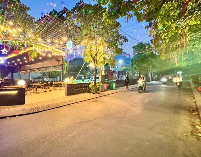 Nhà lô góc rộng 8m - Sống sang Gò Vấp... Bán nhà riêng tại An Hội Đông, Hồ Chí Minh 01