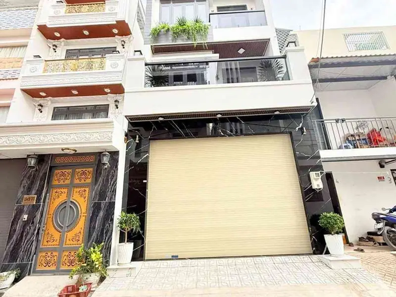Cơ hội hiếm có sở hữu nhà phố 4 tầng độc đáo tại Nhơn Đức giá tốt... Bán nhà riêng tại Hiệp Phước, Hồ Chí Minh 01