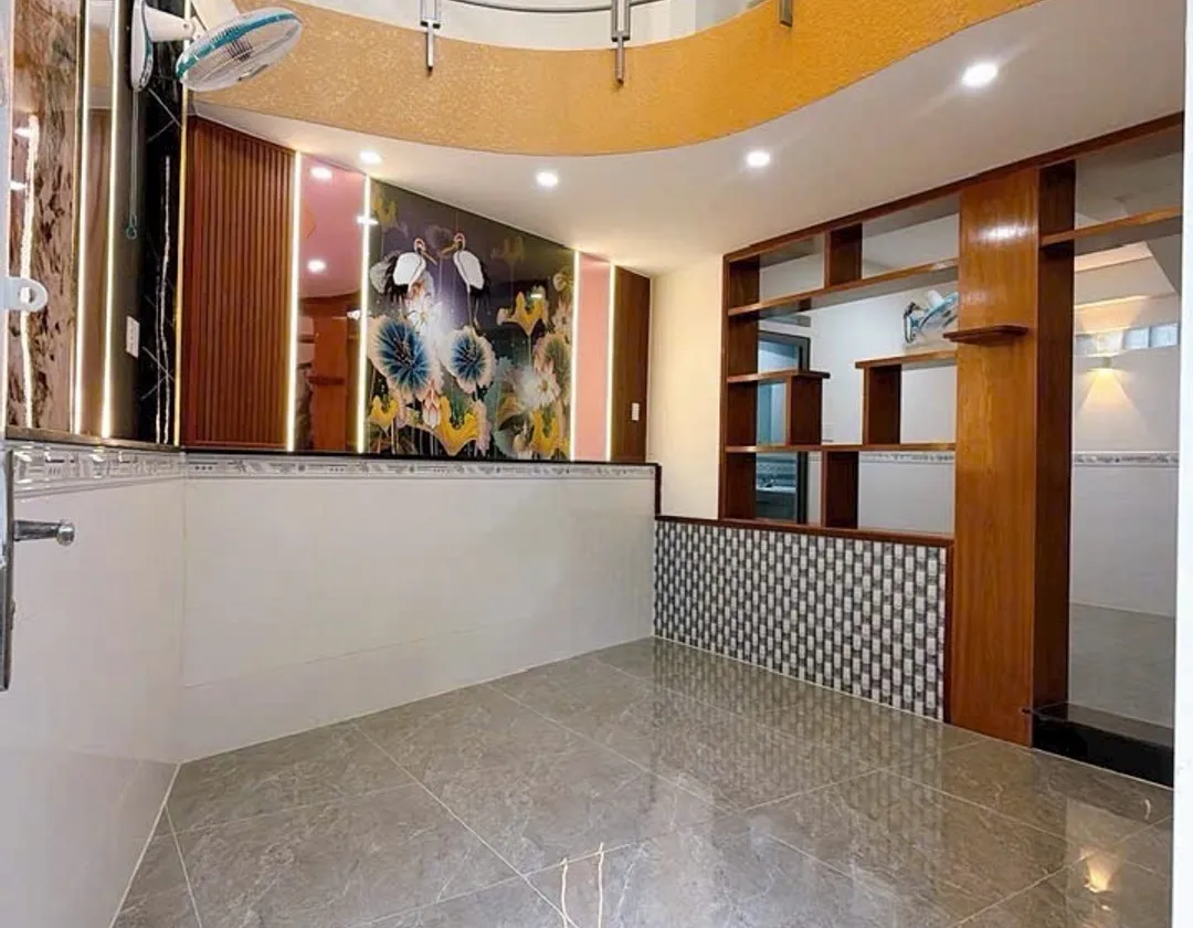 NHÀ 5 TẦNG - 40M2 - 4.9 TỶ - SÁT MẶT TIỀN TÔN THẤT THUYẾT - SHR... Bán nhà riêng tại Xóm Chiếu, Hồ Chí Minh 01