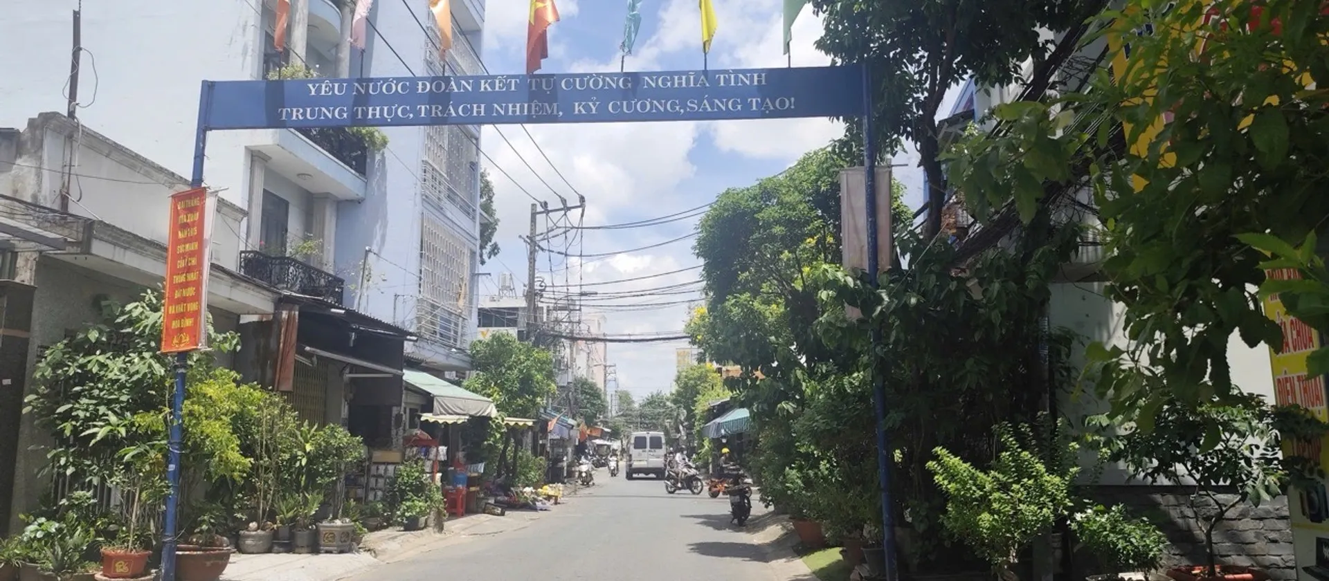 Nhà 5x20m ngay Nguyễn Sỹ Sách, xe hơi ra vào thoải mái... Bán nhà riêng tại Tân Bình, Hồ Chí Minh 01