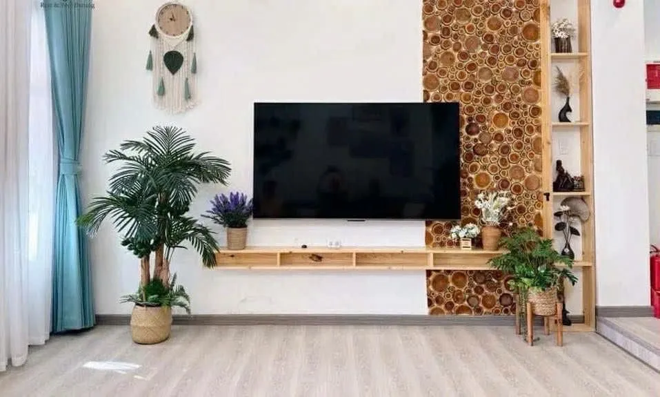 LLA PHONG CÁCH HIỆN ĐẠI SÁT BIỂN - MẶT TIỀN SƠN TRÀ - ĐI BỘ RA BIỂN MÂN THÁI -DÒNG TIỀN 70 TRIỆU/TH... Bán nhà mặt phố tại Sơn Trà, Đà Nẵng 01