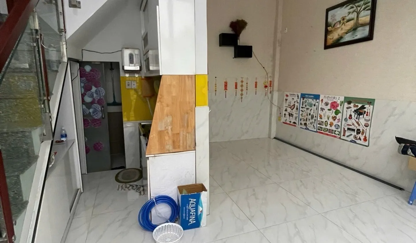 Bán nhà riêng 4 tầng Phường Tân Bình, Hồ Chí Minh, thiết kế tối ưu, khu văn phòng biệt thự... Bán nhà riêng tại Tân Bình, Hồ Chí Minh 01