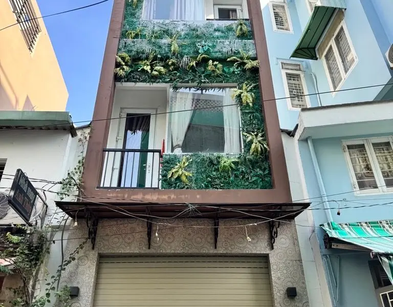 Nhà 4 lầu, đầy đủ tiện nghi, hẻm ô tô tại Phan Xích Long, PN. Khu vực sầm uất, KD buôn bán tấp nập... Bán nhà riêng tại Cầu Kiệu, Hồ Chí Minh 01