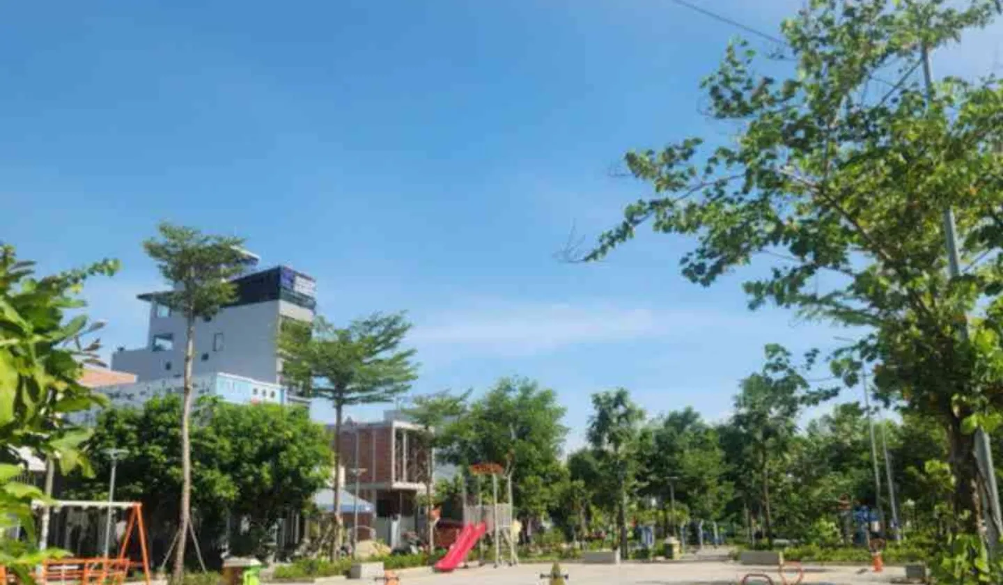 Bán nhà mặt phố 100m2, tặng nhà cấp 4 tại Hòa Xuân... Bán nhà mặt phố tại Hòa Xuân, Đà Nẵng 01