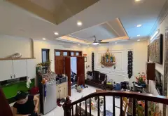 Bán nhà riêng 5 tầng diện tích 30 m2 tại Quận Long Biên sát ô tô... Bán nhà riêng tại Long Biên, Hà Nội 07