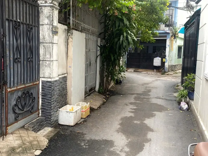 Ô tô ngủ trong nhà Lê Đức Thọ 80 m2 giá 7.X tỷ thương lượng... Bán nhà riêng tại An Hội Đông, Hồ Chí Minh 01