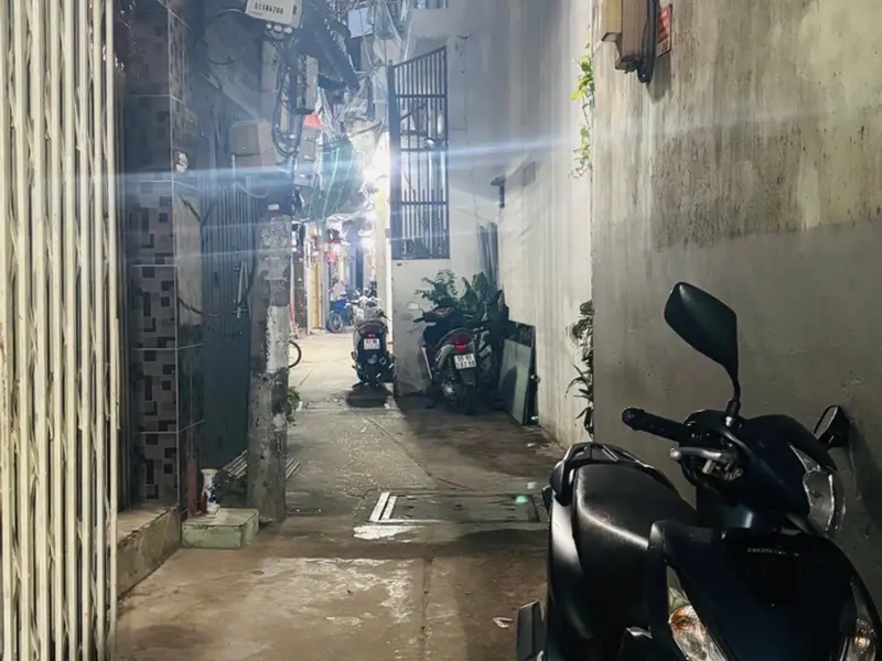 Nhà cấp 4 sổ hồng riêng, gần chợ Phú Lâm, Quận 6 giá 2,6 tỷ... Bán nhà riêng tại Phú Lâm, Hồ Chí Minh 01